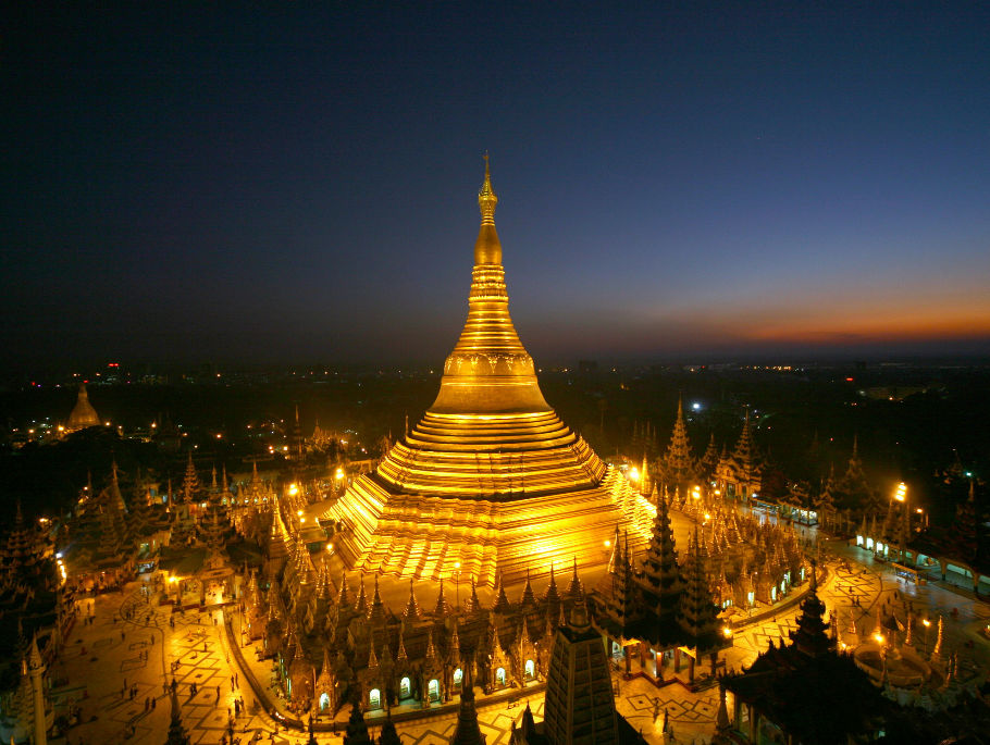 Ngôi chùa được dát toàn vàng tại Myanmar