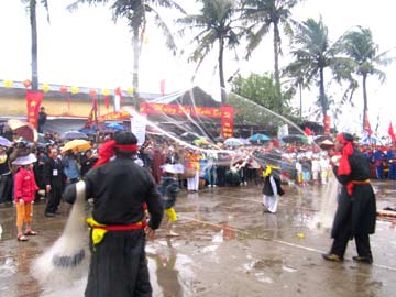 Lễ hội Cầu Ngư Thai Dương Hạ Huế